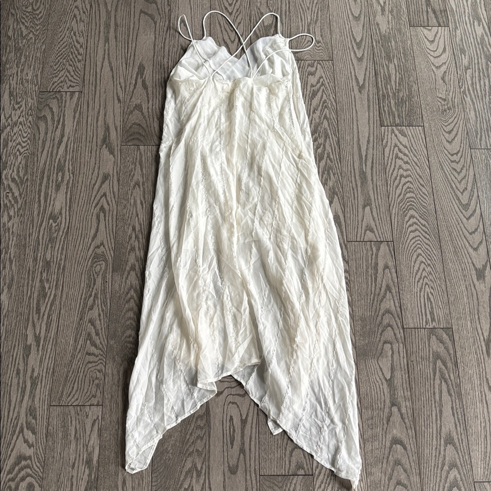 Club Monaco Dress🤍💫 - Picture 2 of 7